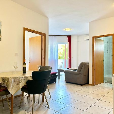 Apartments Dugonjic Umag Exterior photo